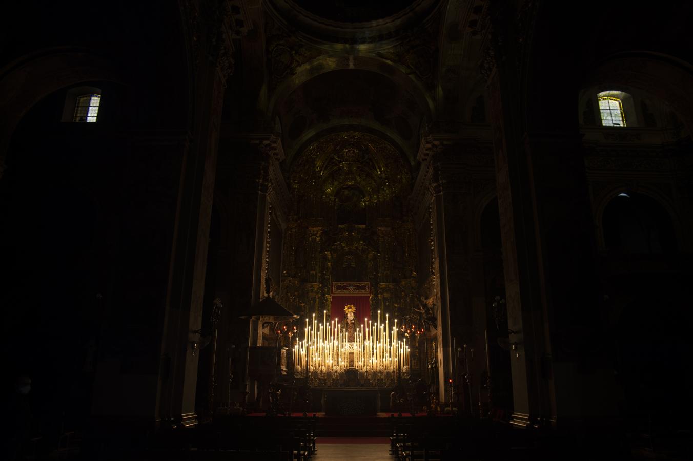 Altar de cultos de la Virgen de la Presentación del Calvario