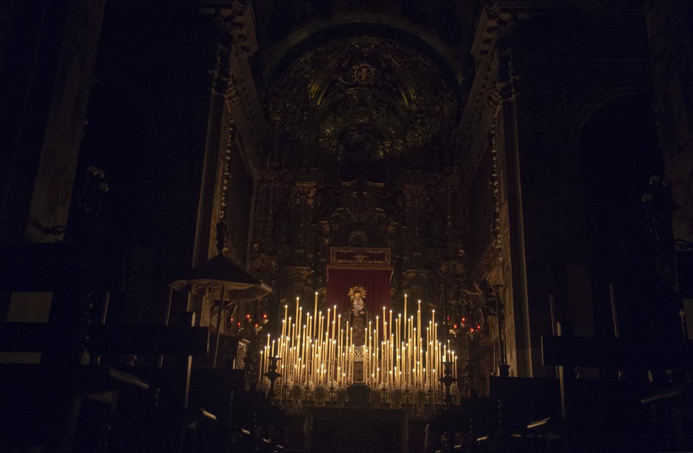 Altar de cultos de la Virgen de la Presentación del Calvario