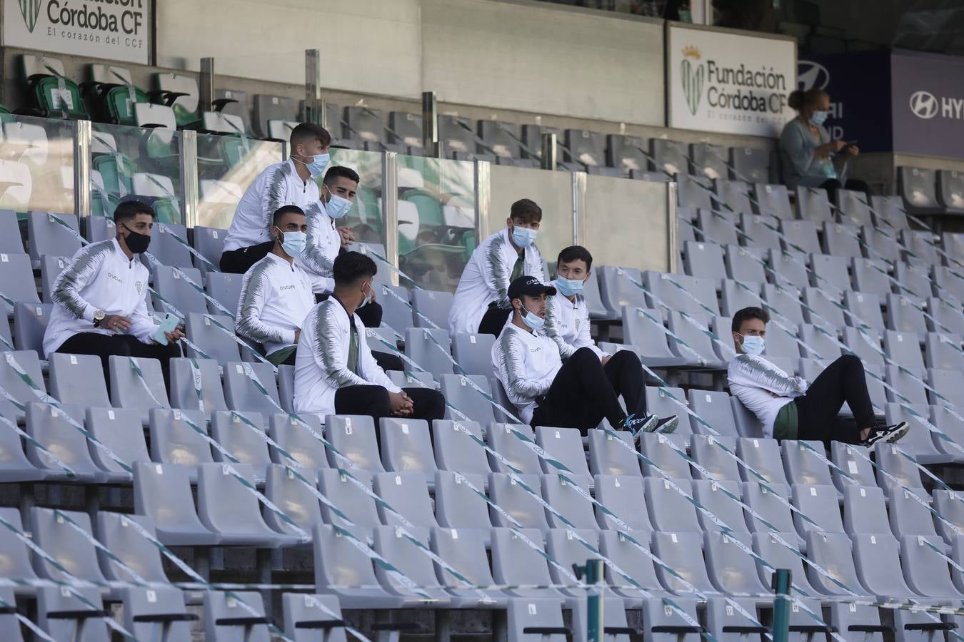 El primer partido del Córdoba CF a puerta cerrada, en imágenes