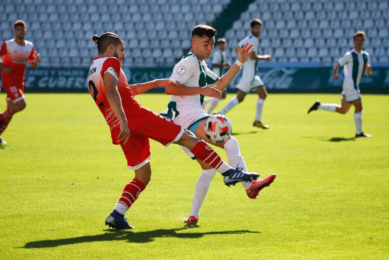 La primera victoria del Córdoba B en El Arcángel ante La Palma, en imágenes