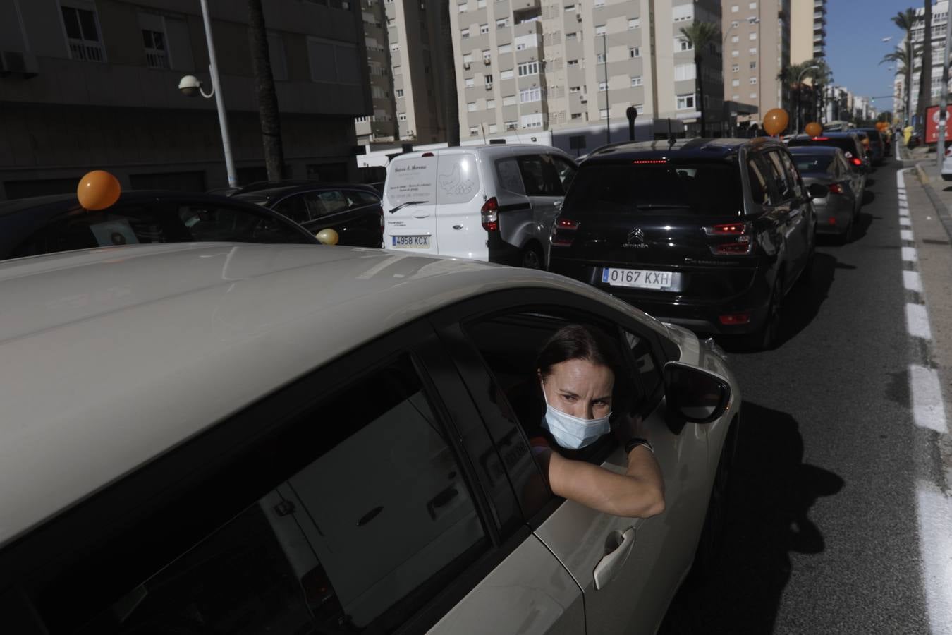 Caravana de vehículos en Cádiz contra «la ley Celaá»