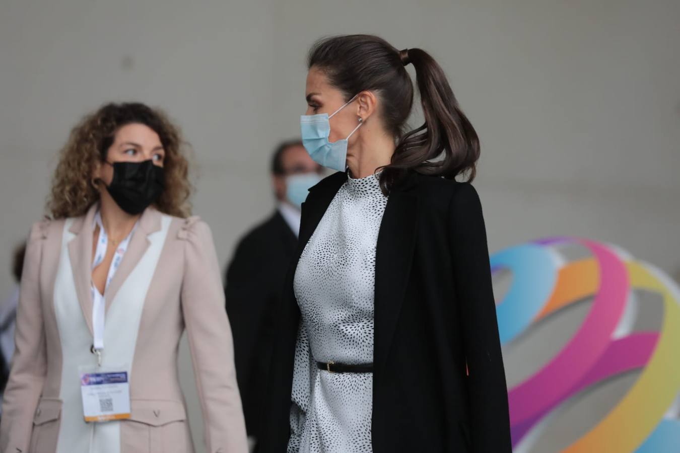 La llegada de la Reina Letizia a la inauguración del congreso de turismo en Sevilla