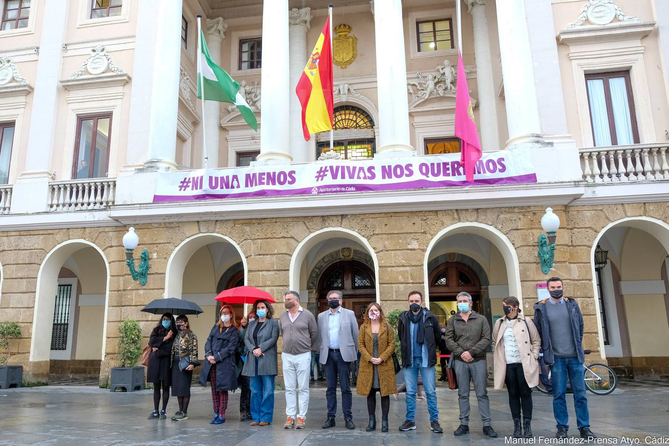 Fotogalería: Actos conmemorativos por el 25-N en Cádiz