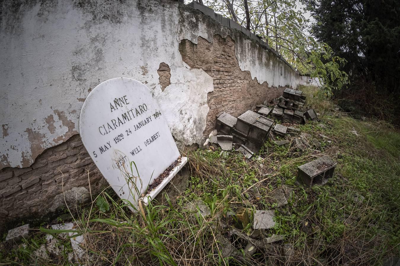 Cementerio de los Ingleses de Sevilla, un tesoro abandonado