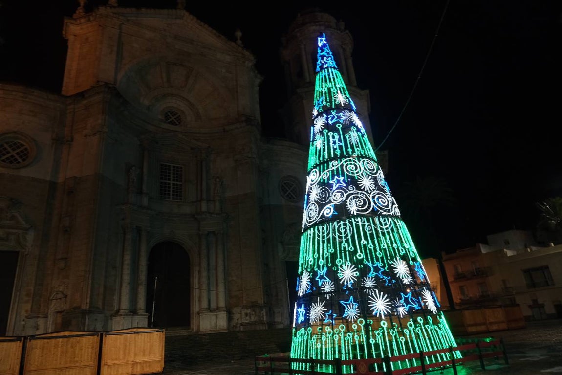 FOTOS: Alumbrado de Navidad en Cádiz 2020