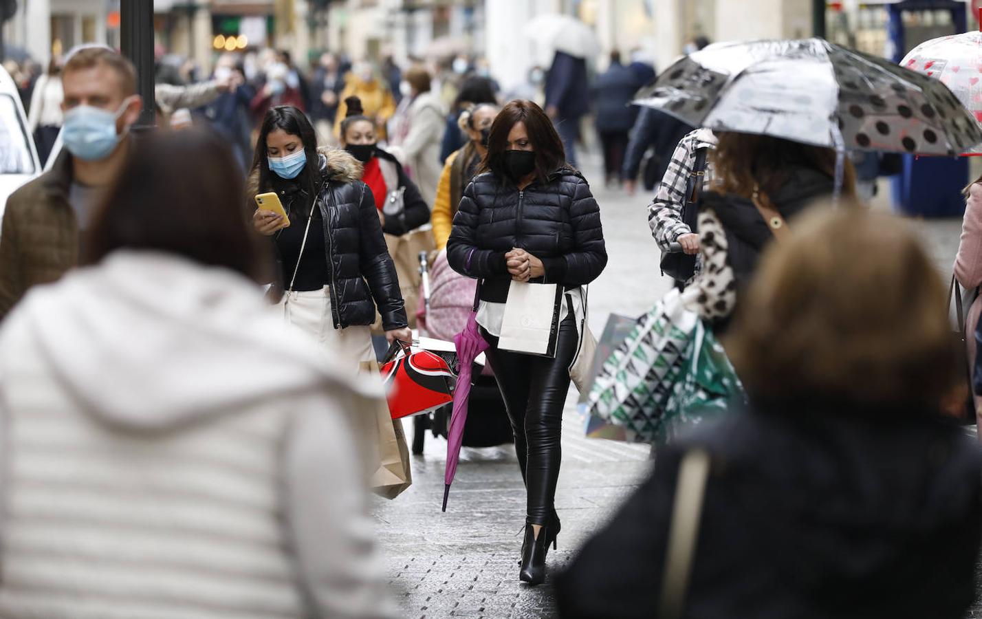 El ambiente del Black Friday de Córdoba, en imágenes