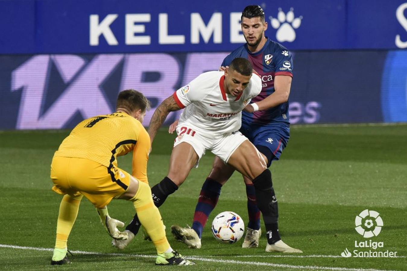 Fotogalería: Las mejores imágenes del Huesca-Sevilla