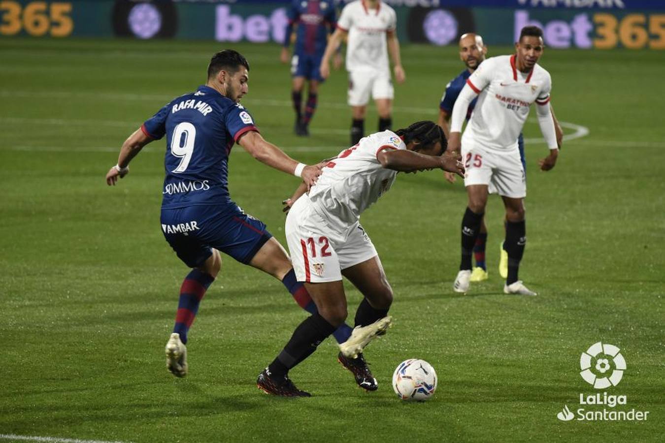 Fotogalería: Las mejores imágenes del Huesca-Sevilla