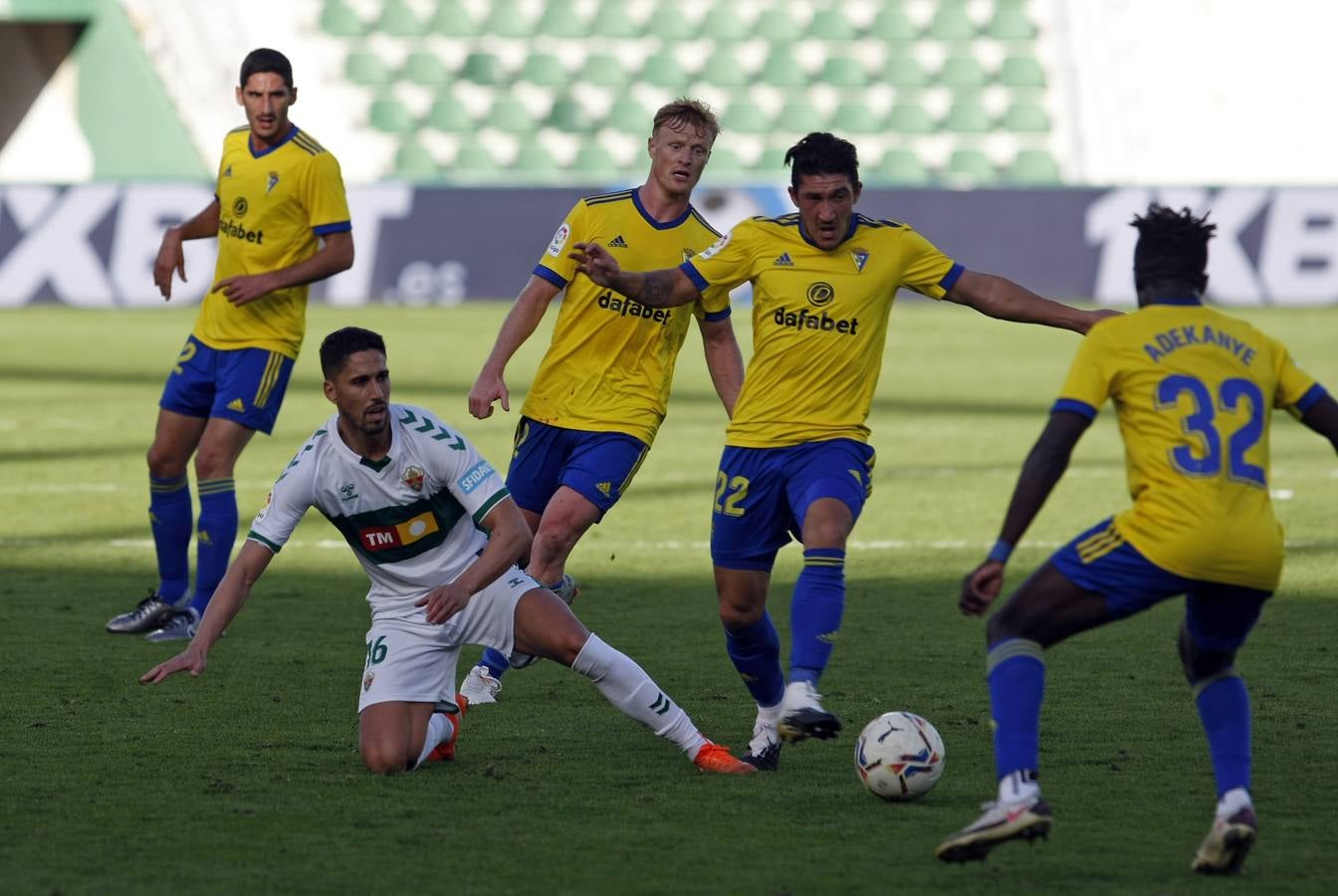 FOTOS: Las imágenes del Elche - Cádiz