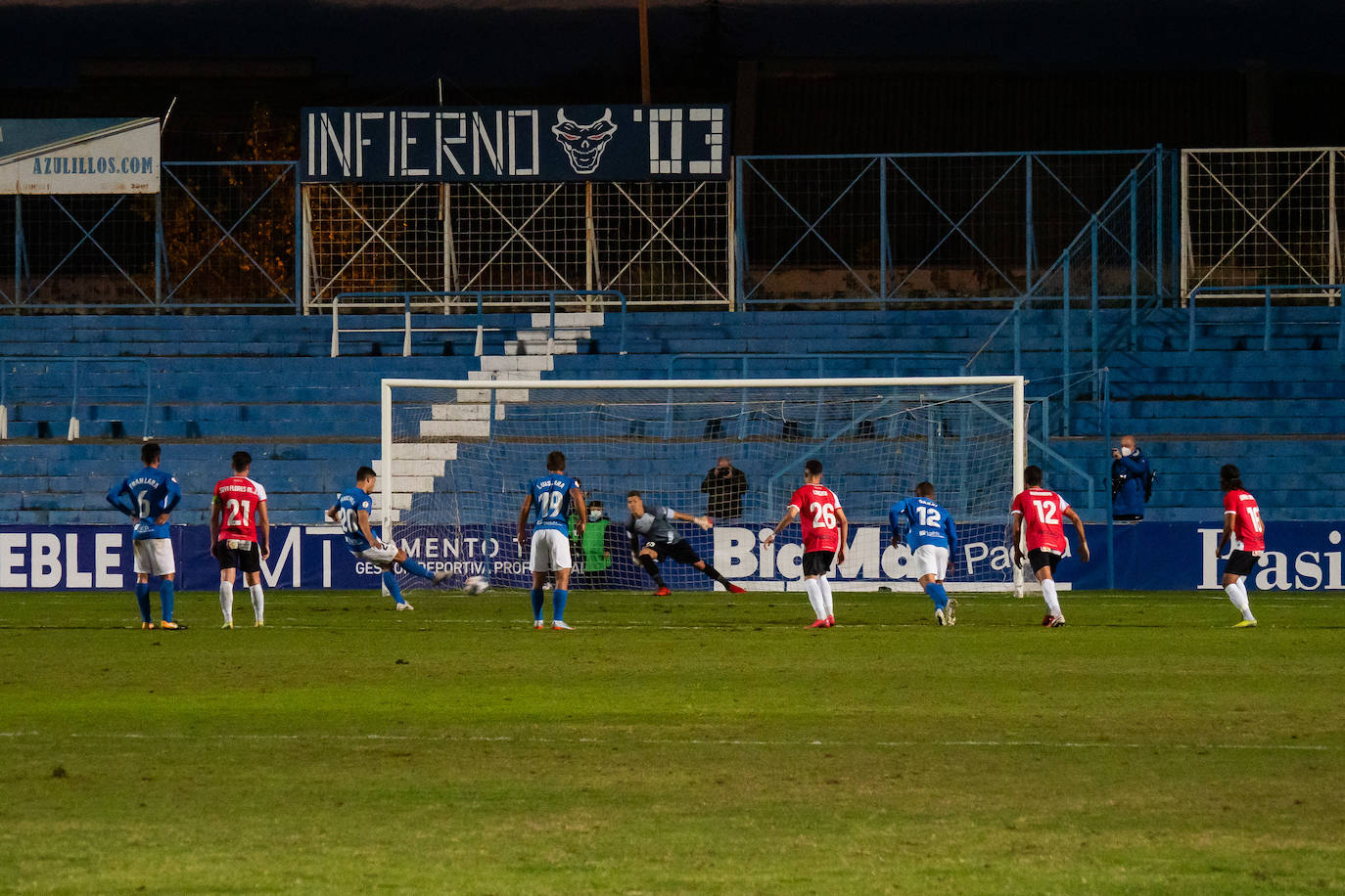 El Linares-Córdoba CF, en imágenes