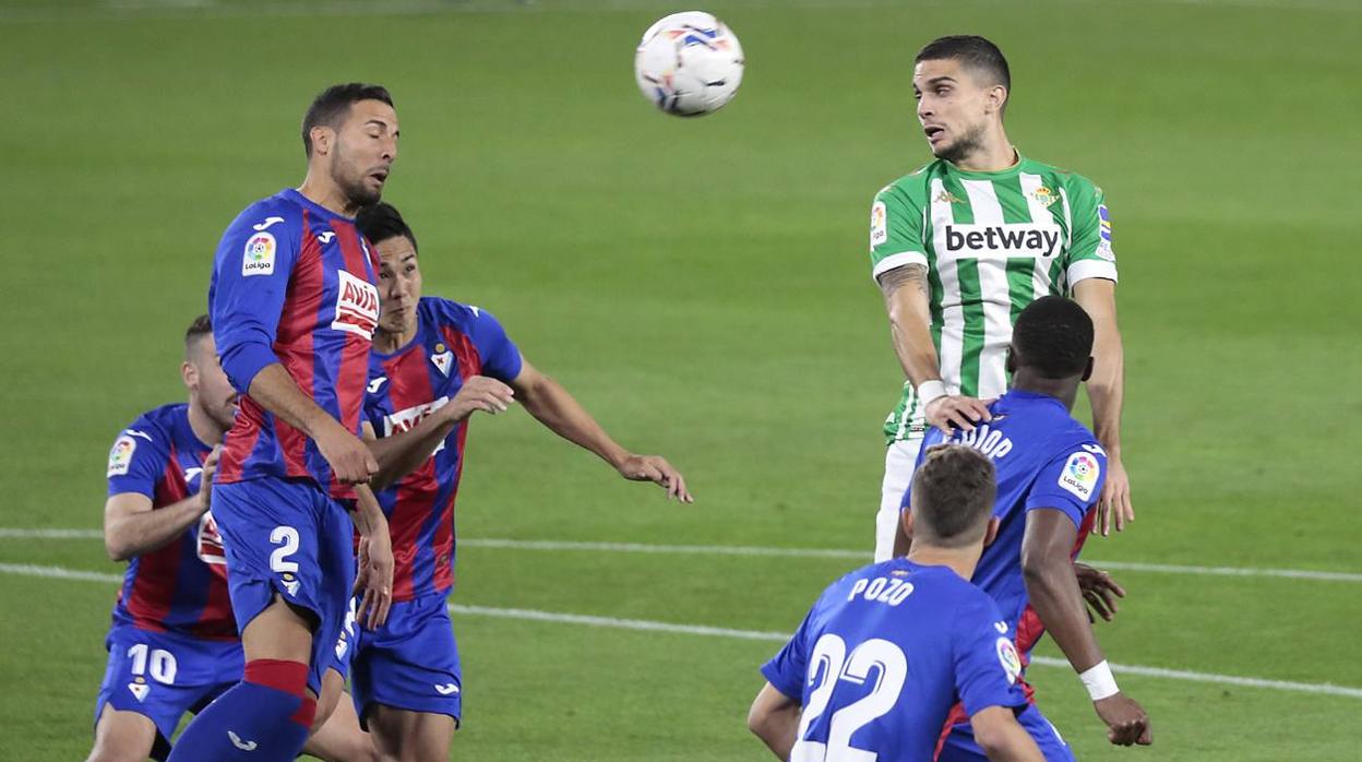 Las mejores imágenes del encuentro entre el Real Betis y el Eibar