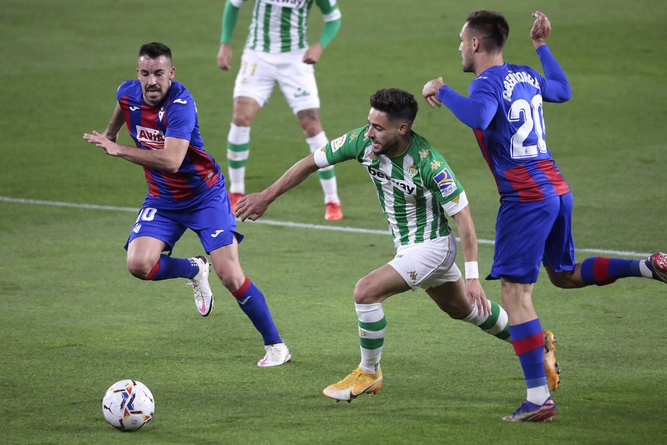 Las mejores imágenes del encuentro entre el Real Betis y el Eibar