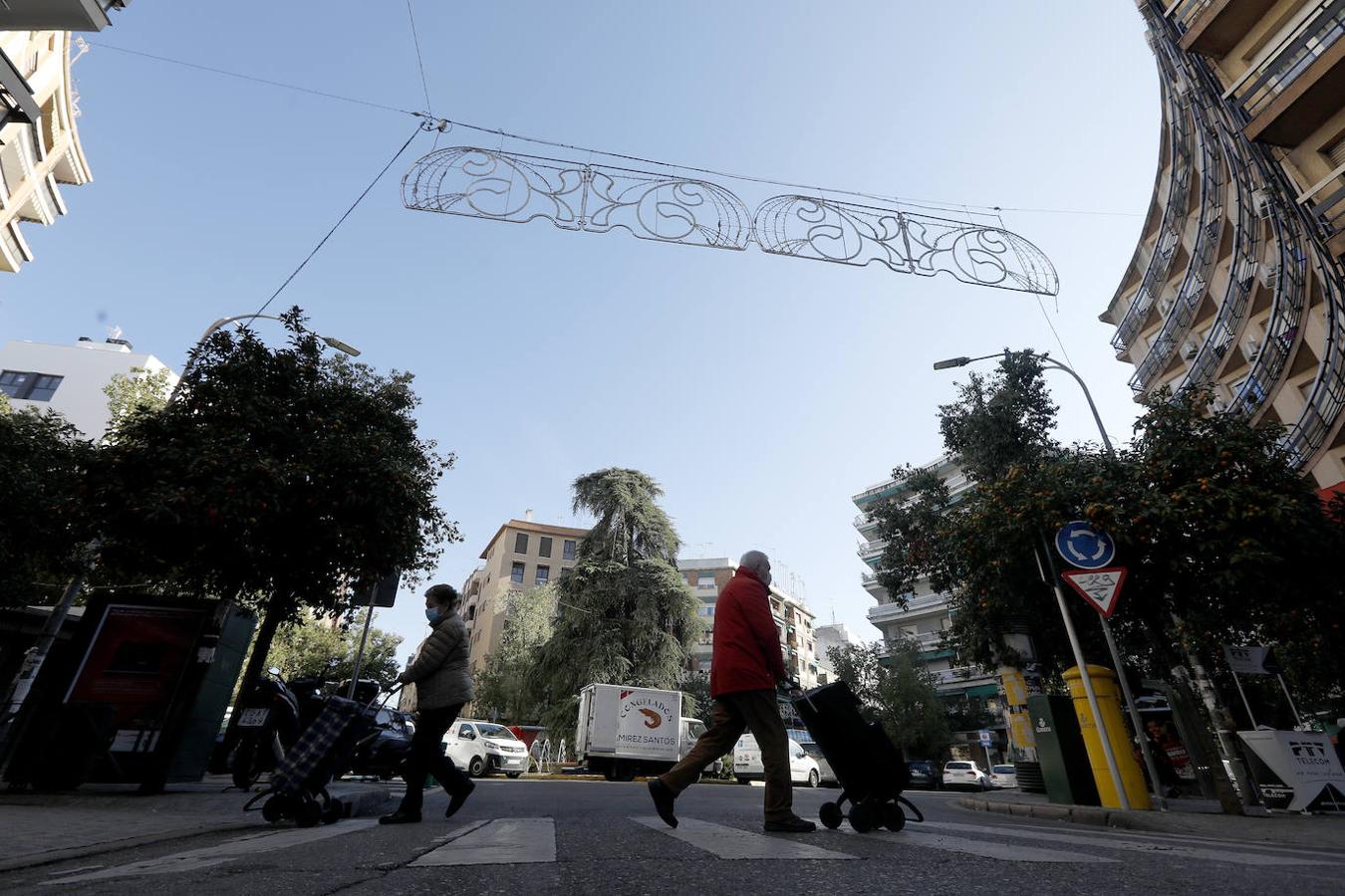 Las luces navideñas de Córdoba pueblan las calles más comerciales