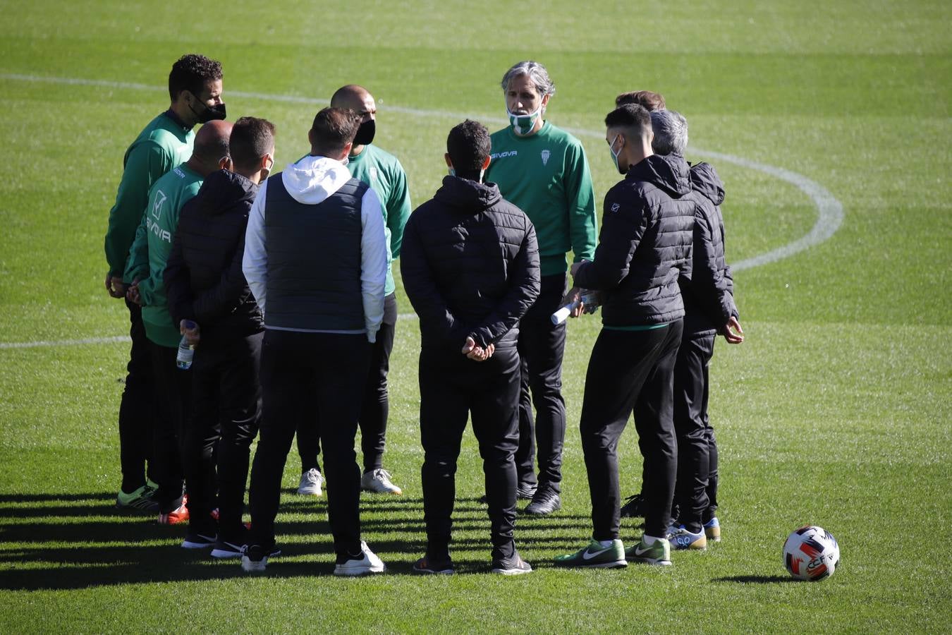 La primera jornada de Pablo Alfaro en el Córdoba CF, en imágenes