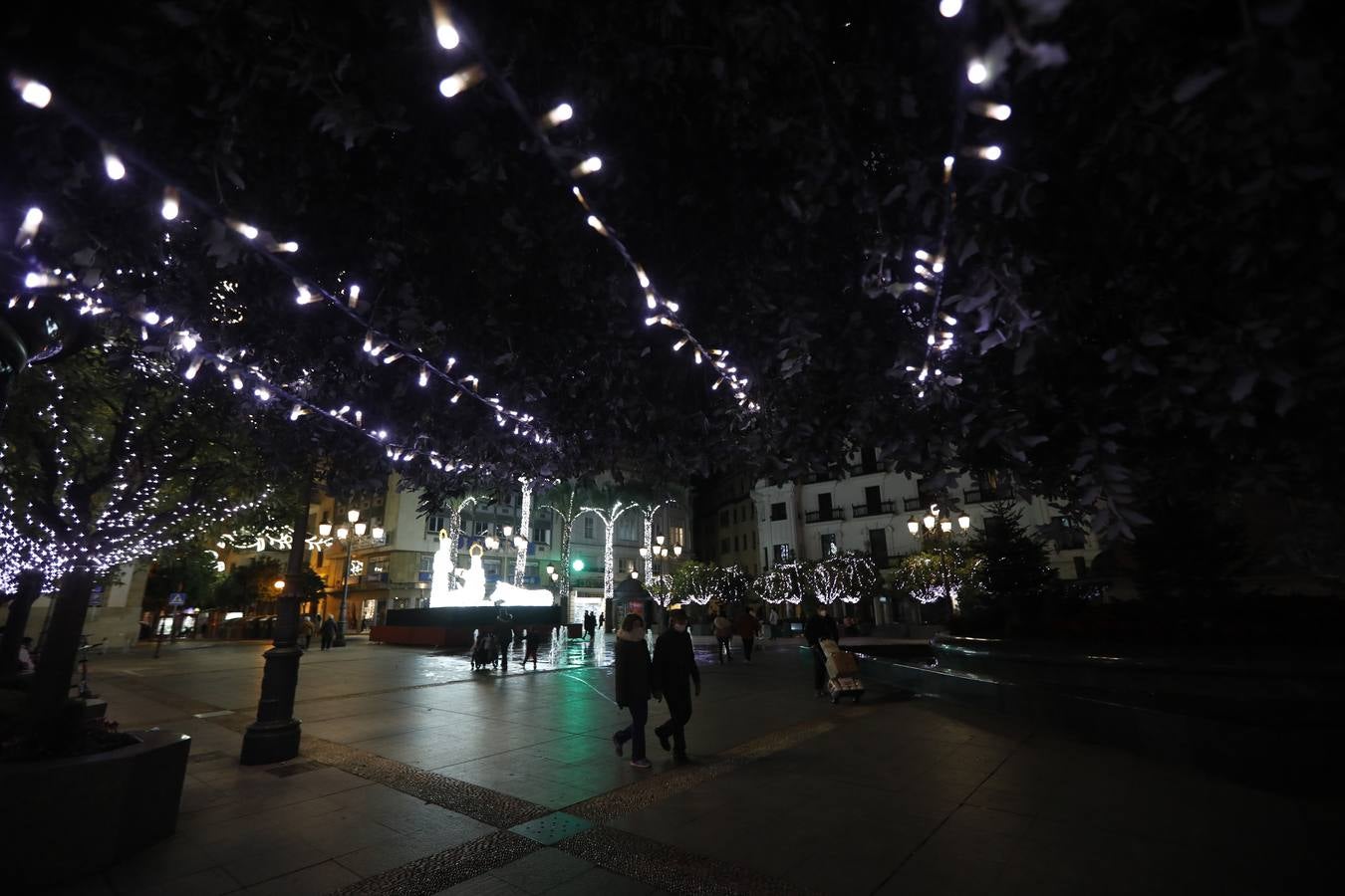 El alumbrado de Navidad en Córdoba, en imágenes