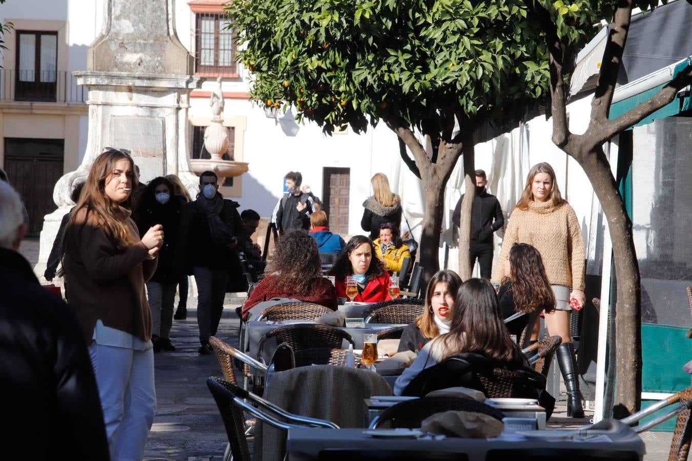 El ambiente en el Centro de Córdoba el sábado del puente, en imágenes