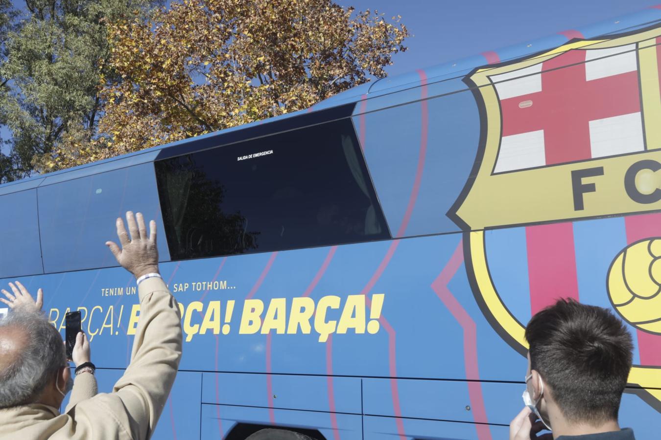 FOTOS: La llegada del Barcelona a Cádiz, en imágenes