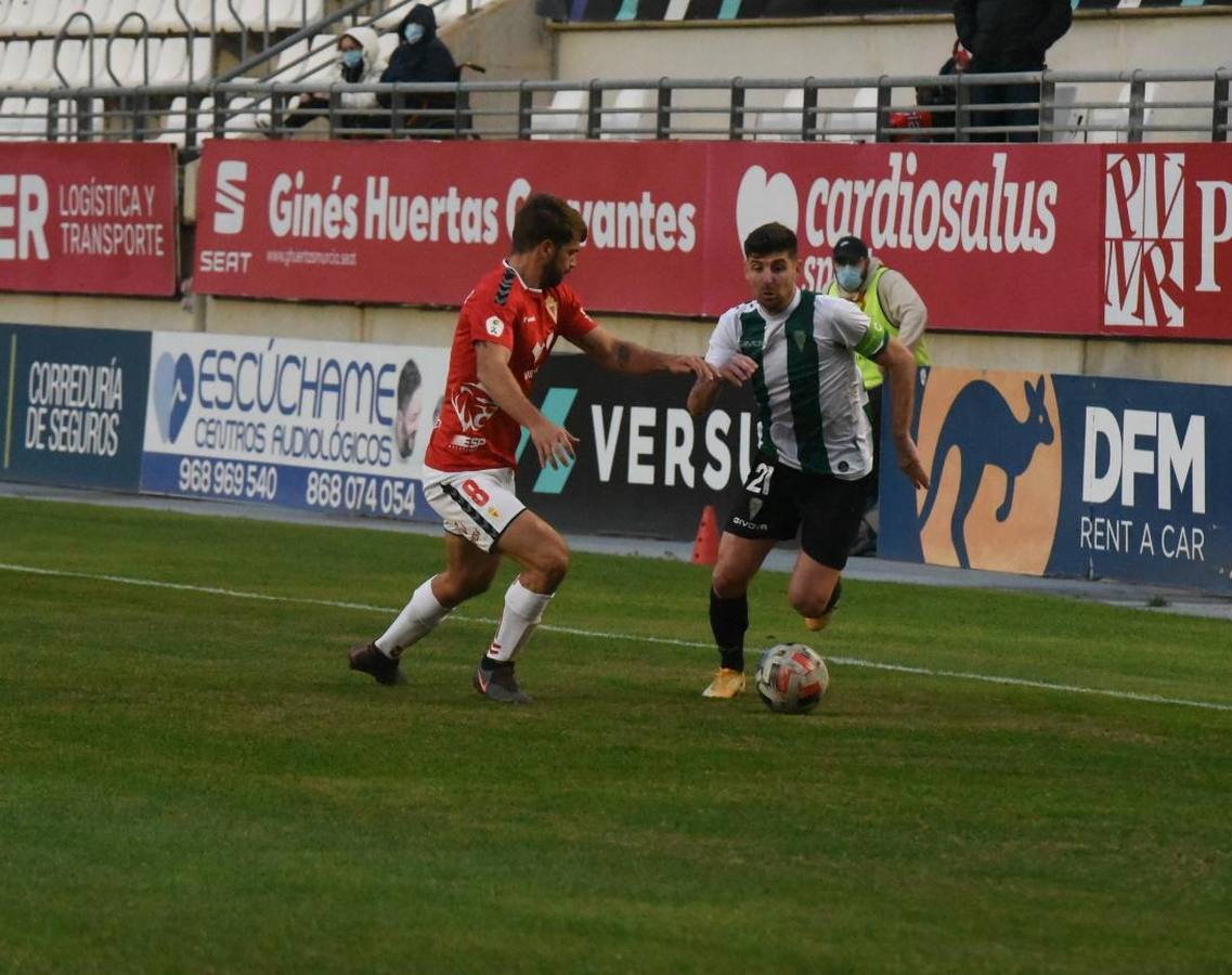 El Real Murcia-Córdoba CF, en imágenes