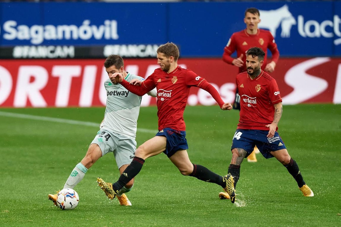 Las mejores imágenes del encuentro entre el Osasuna y el Real Betis