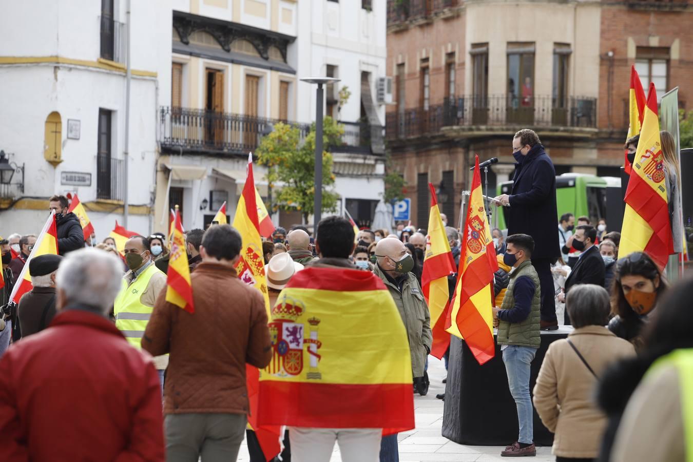 El acto de Vox por la defensa de la Constitución en Córdoba, en imágenes