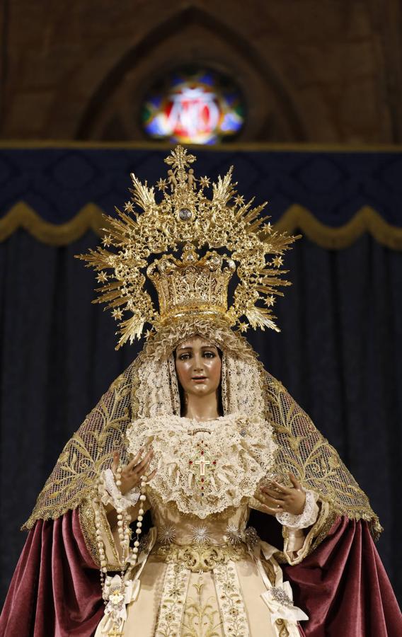 El día de la Inmaculada en los templos de Córdoba, en imágenes