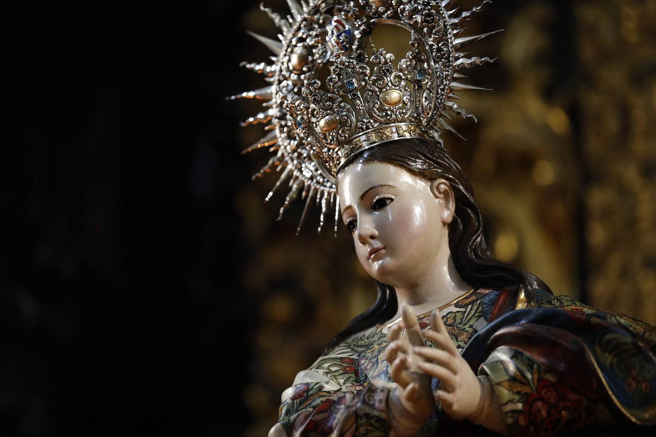 El día de la Inmaculada en los templos de Córdoba, en imágenes