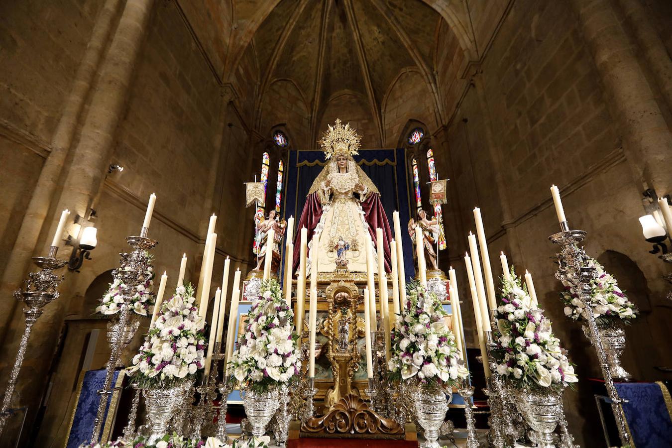 El día de la Inmaculada en los templos de Córdoba, en imágenes