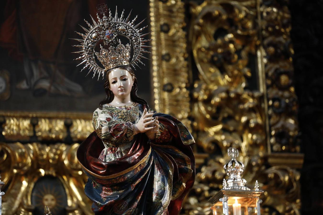 El día de la Inmaculada en los templos de Córdoba, en imágenes