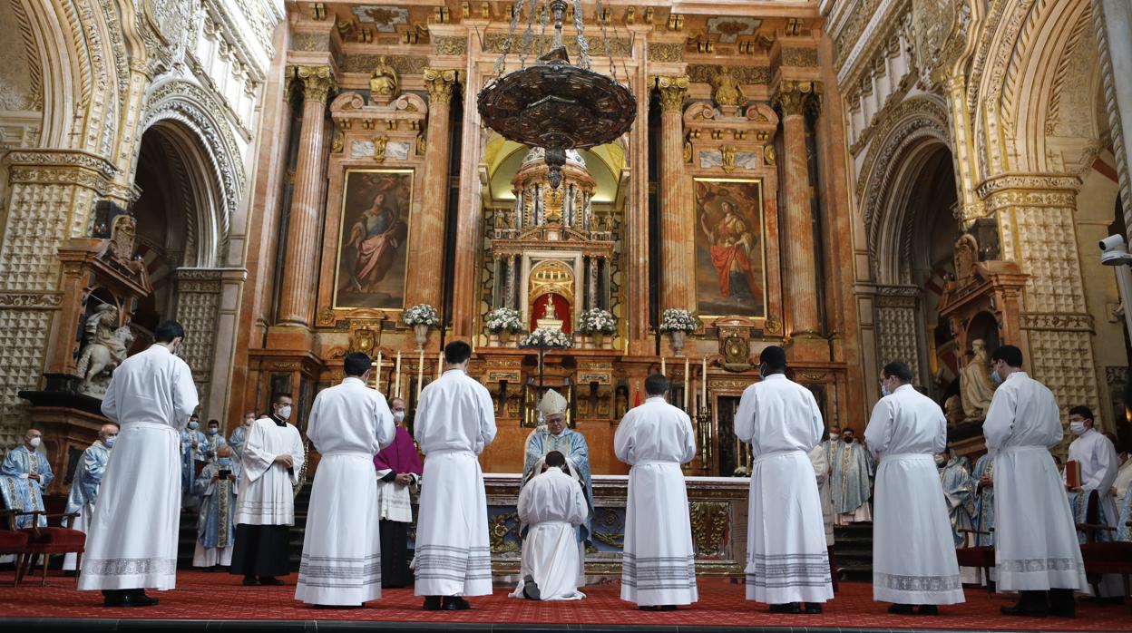 La ordenación de diáconos en Córdoba, en imágenes