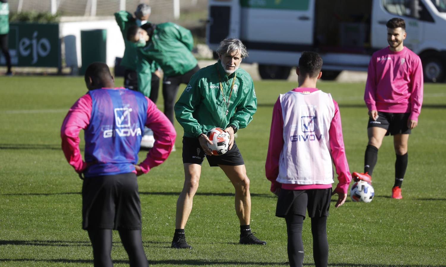 El entrenamiento del Córdoba CF con Alfaro al mando, en imágenes