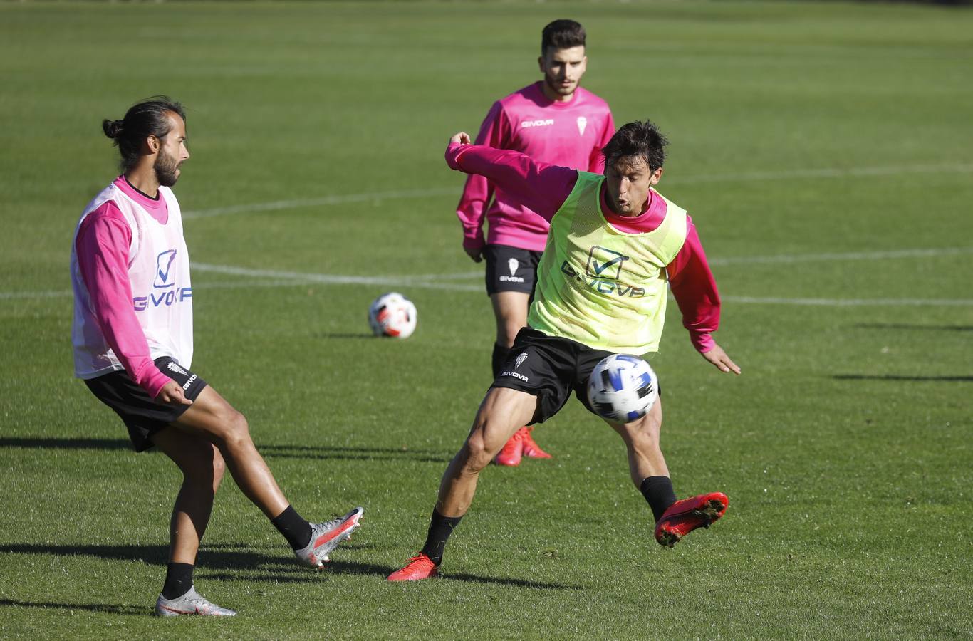 El entrenamiento del Córdoba CF con Alfaro al mando, en imágenes