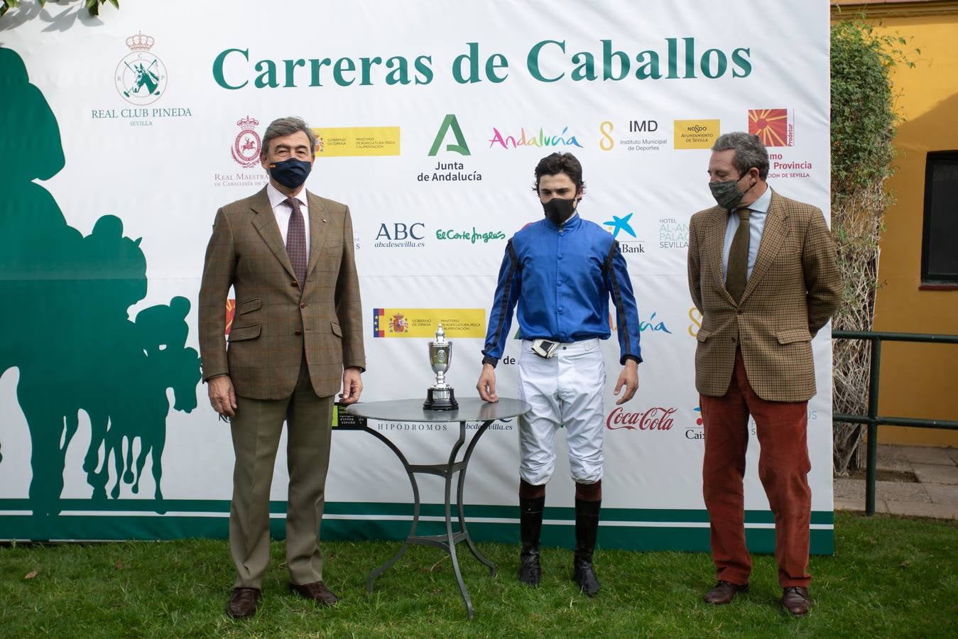 Fotogalería: Vuelven las carreras de caballos al Real Club Pineda