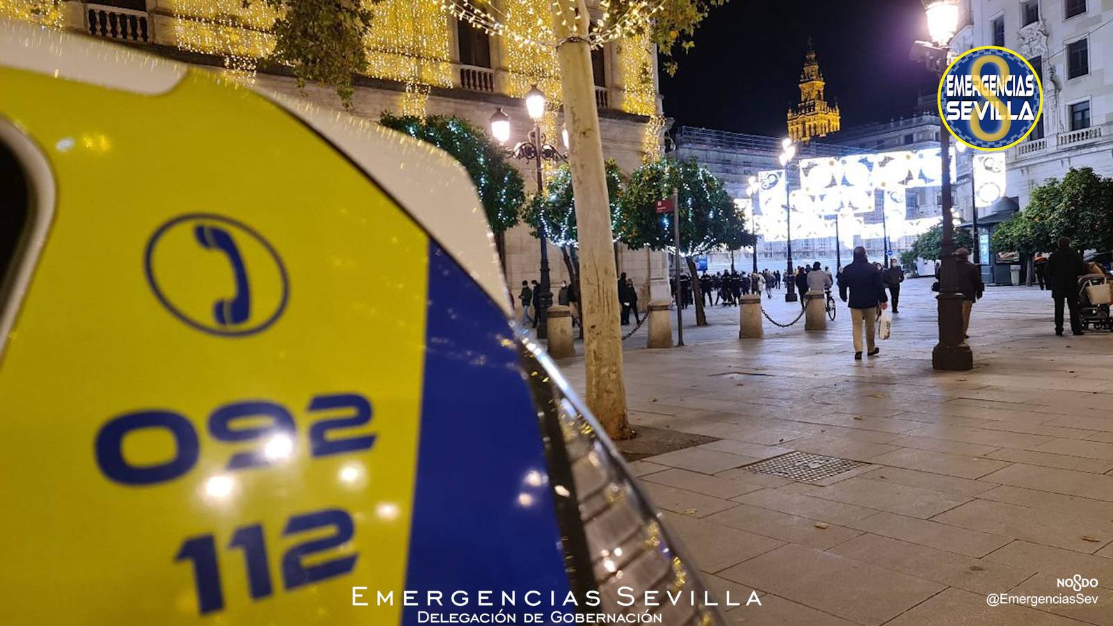 La Policía Local de Sevilla controla las aglomeraciones por Navidad en el Centro