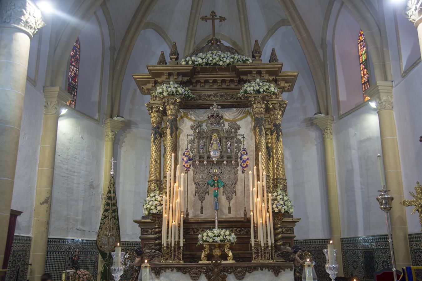 Altar del Rocío de la Macarena