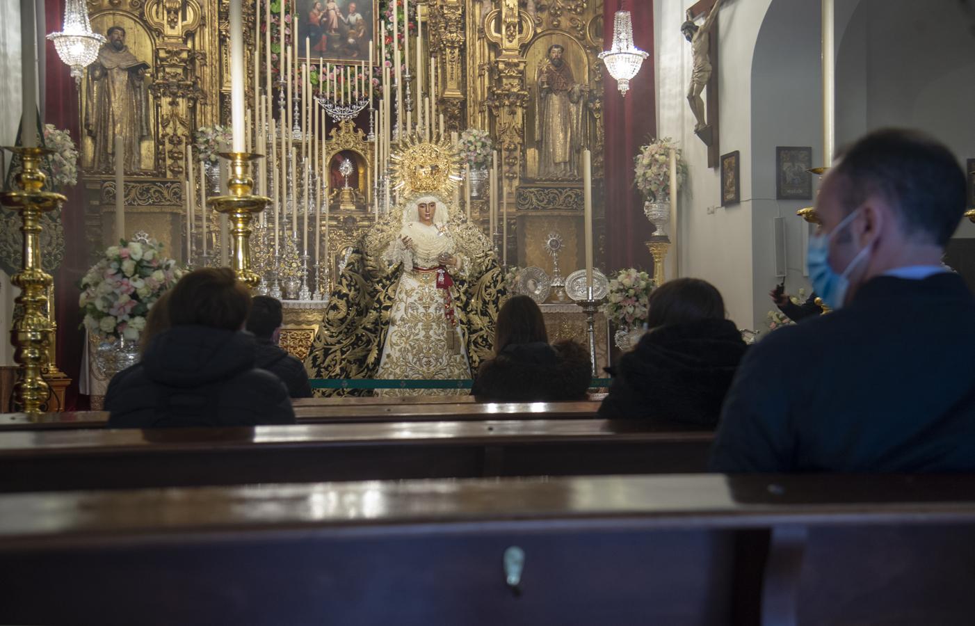 La Esperanza de Triana, en imágenes