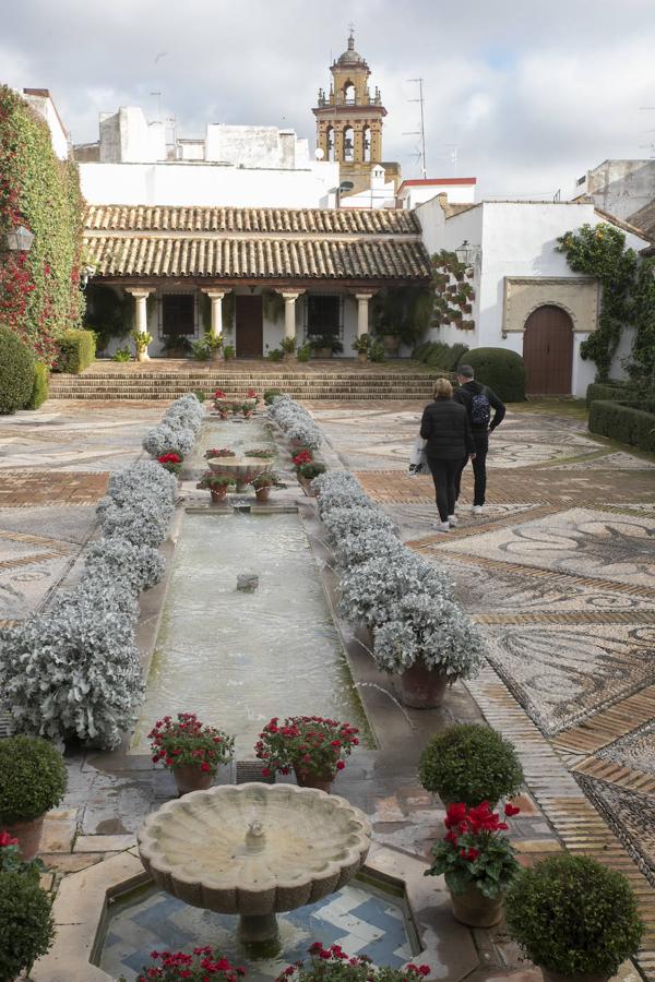 Las visitas gratuitas al Palacio de Viana de Córdoba, en imágenes