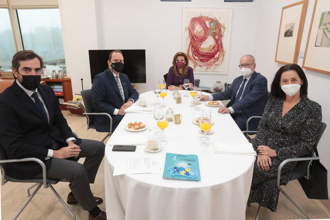 Luis Montoto, José Ignacio García Pérez, Rosa Ríos, Álvaro Ybarra y Matilde Mancha Montero de Espinosa