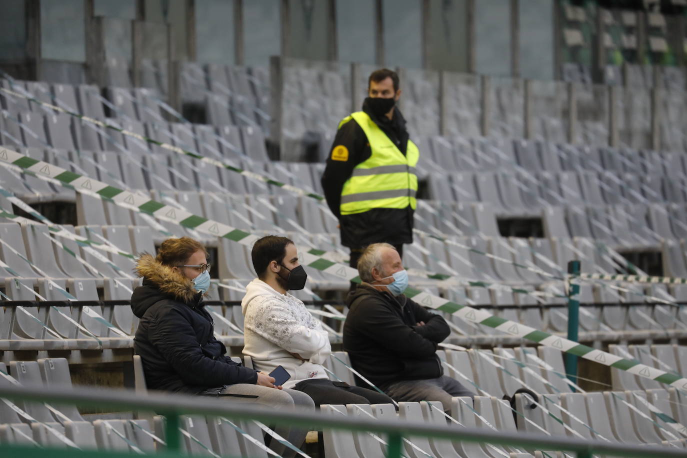 El ambiente de Copa en el Córdoba CF - Albacete, en imágenes