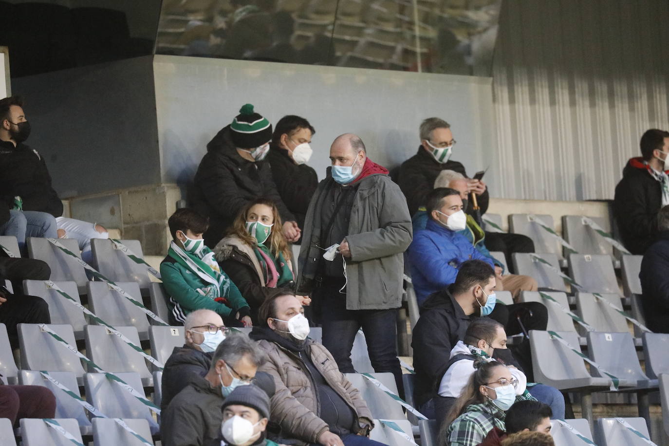 El ambiente de Copa en el Córdoba CF - Albacete, en imágenes