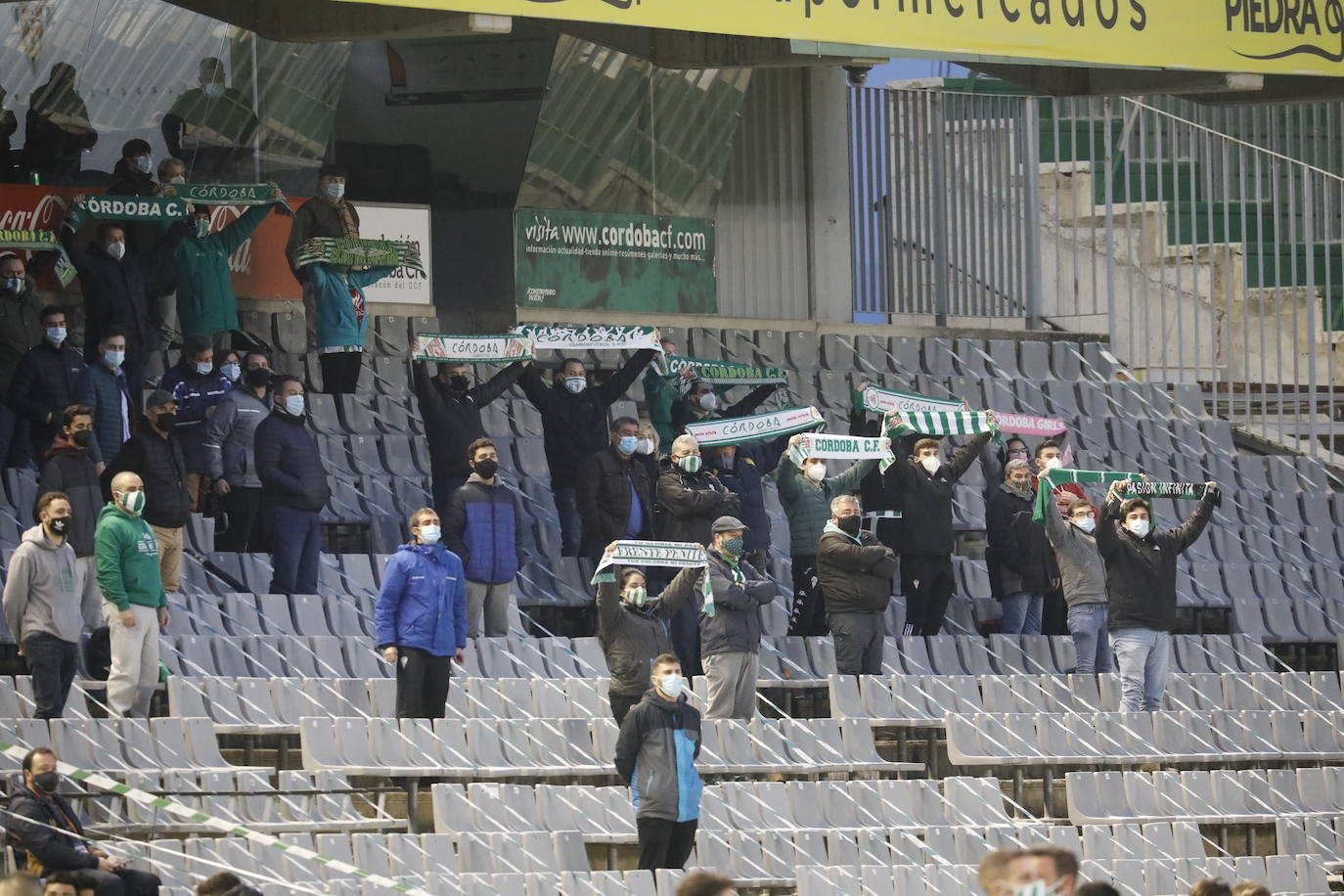 El ambiente de Copa en el Córdoba CF - Albacete, en imágenes