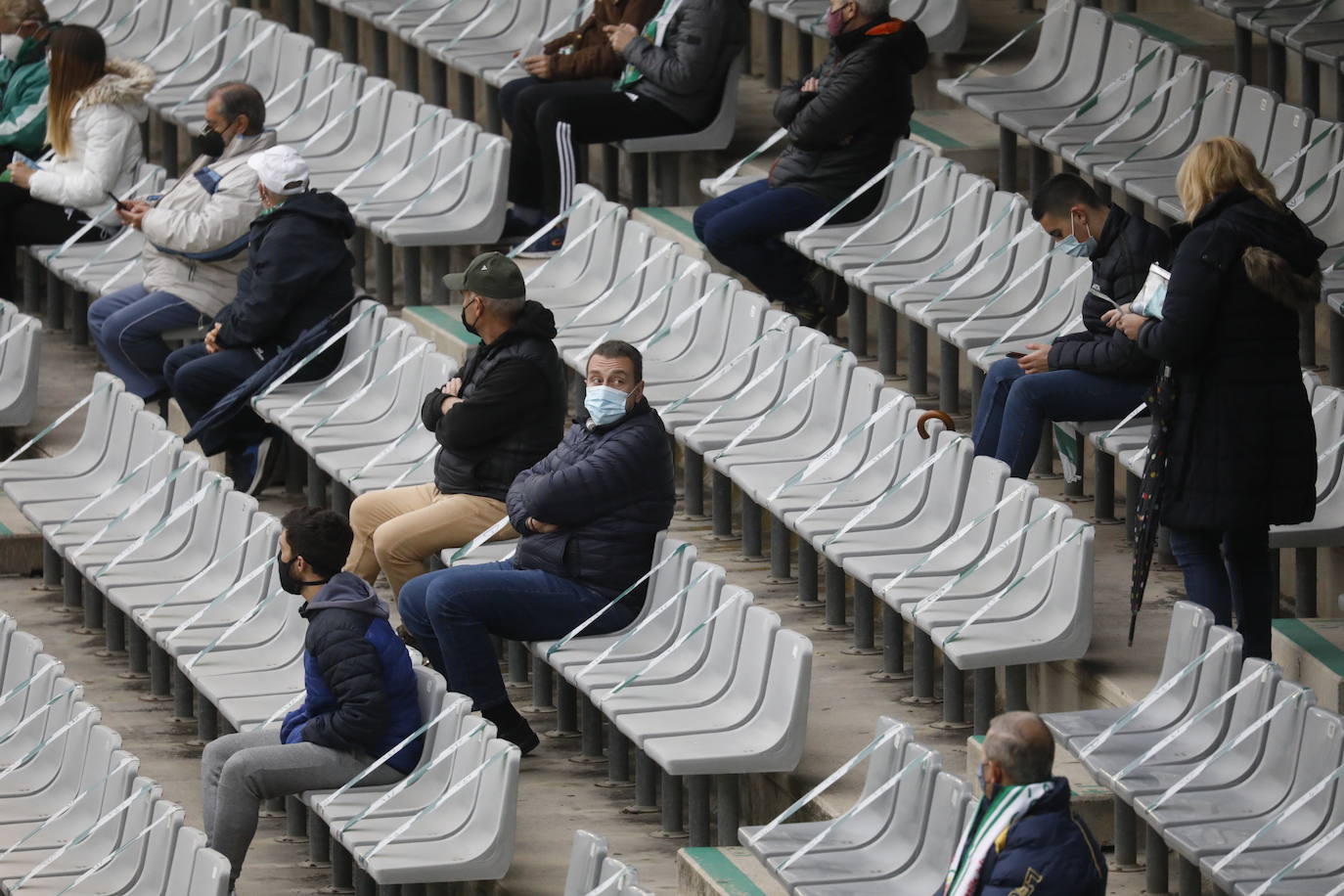 El ambiente de Copa en el Córdoba CF - Albacete, en imágenes