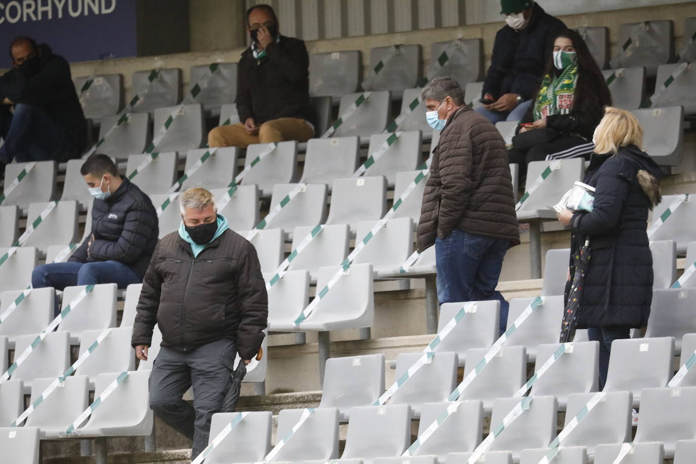 El ambiente de Copa en el Córdoba CF - Albacete, en imágenes