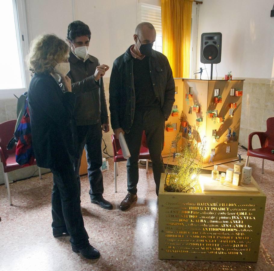 En imágenes, presentación del proyecto «Jardines en el aire. Luces de barrio 2020»