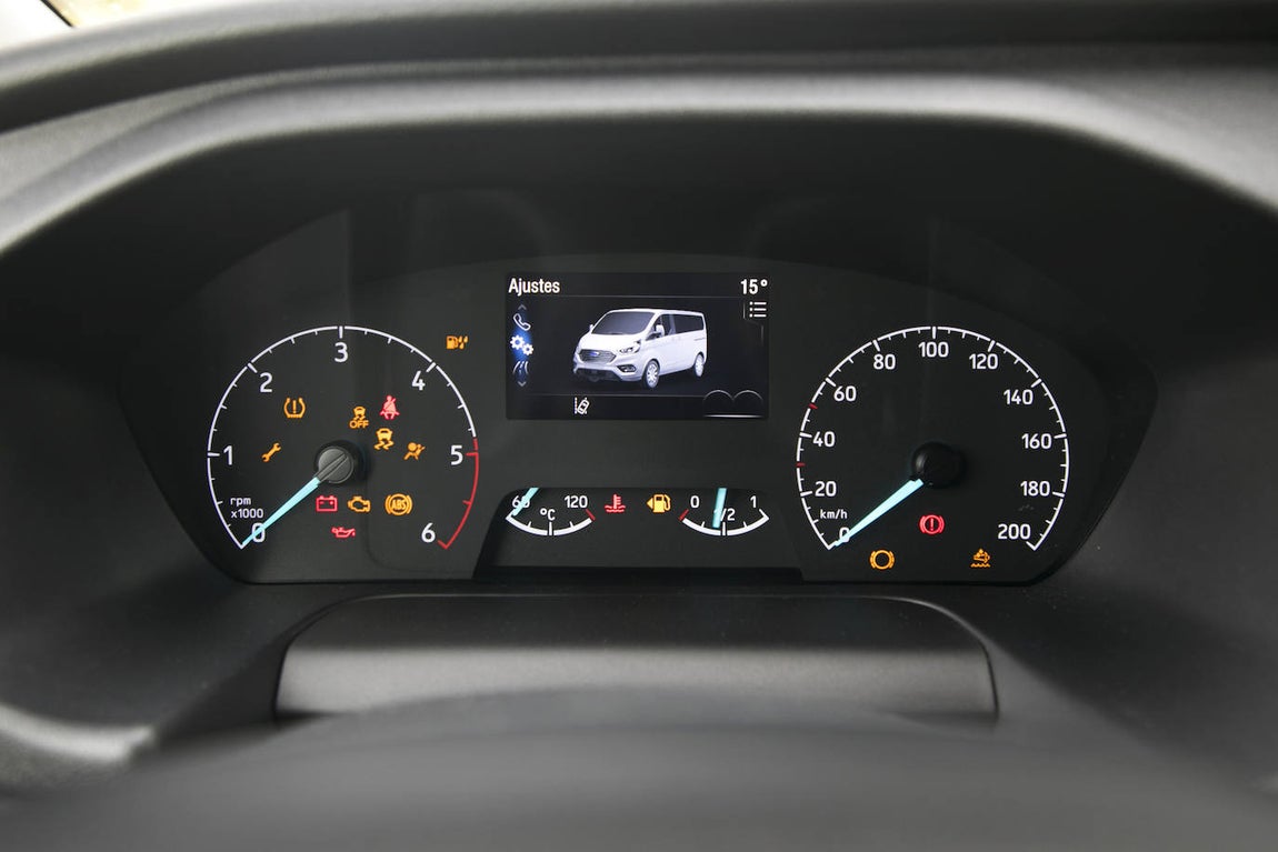 Fotogalería: Ford Transit Trail y Tourneo Active