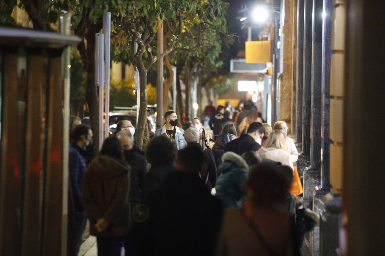 El ambiente de bares y calles en Córdoba con el nuevo horario