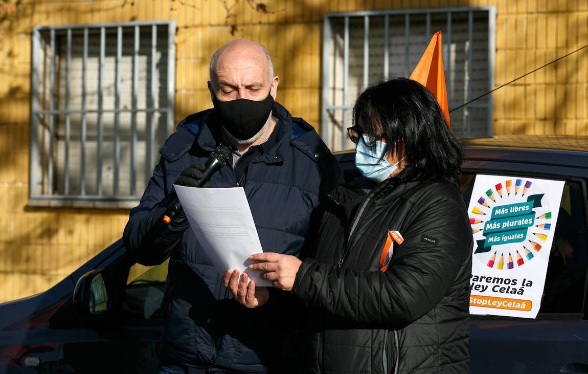La protesta en Toledo contra la «ley Celaá», en imágenes