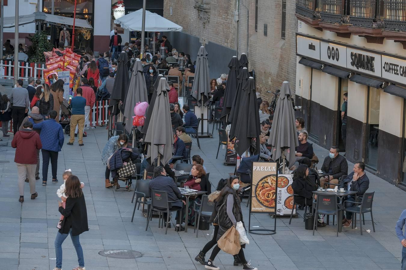 El Centro de Sevilla se viste de Navidad