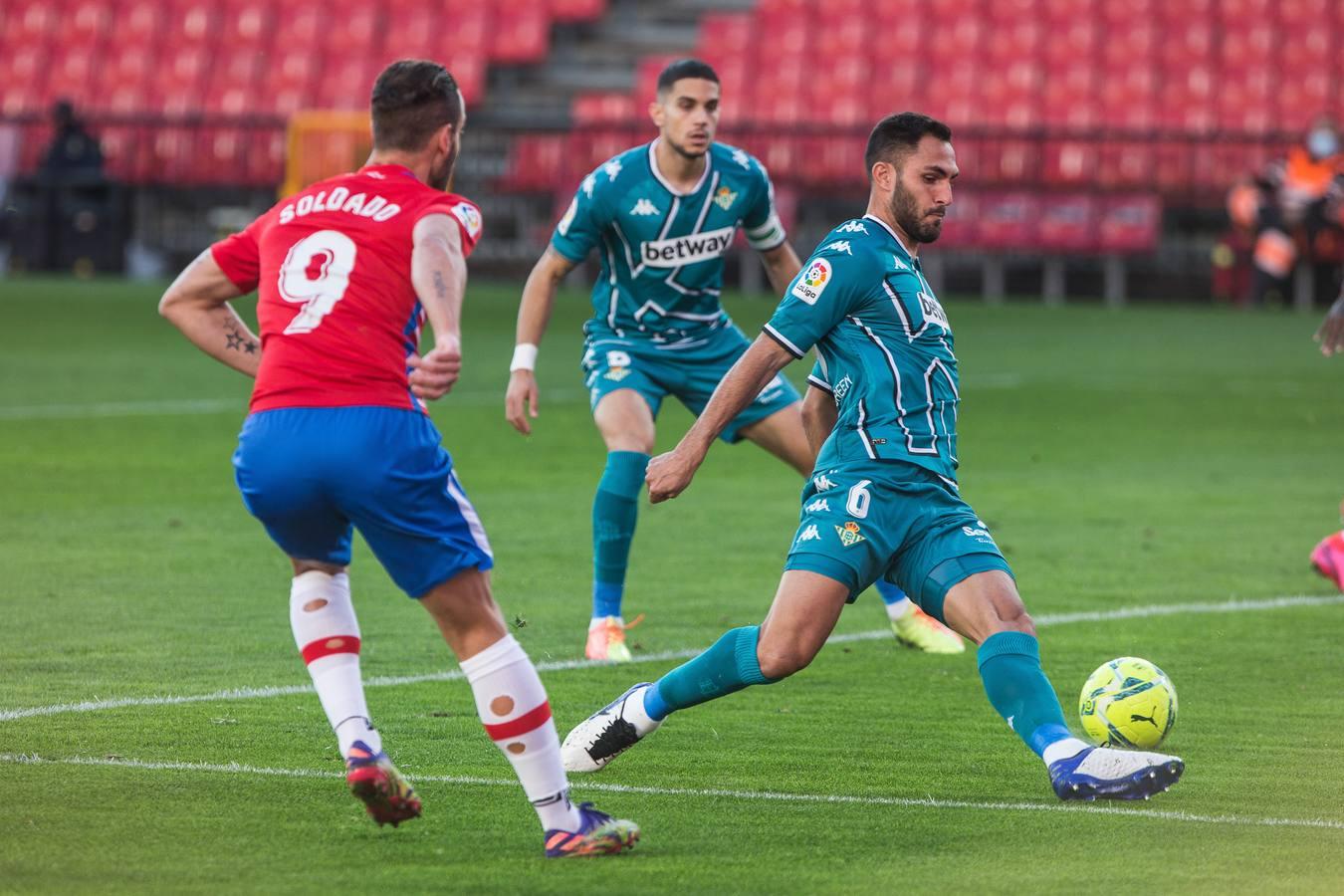 En imágenes, encuentro entre el Granada y el Betis