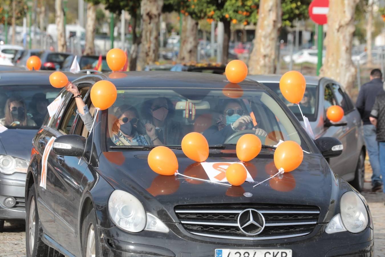 La manifestación contra la ley Celaá en Sevilla, en imágenes