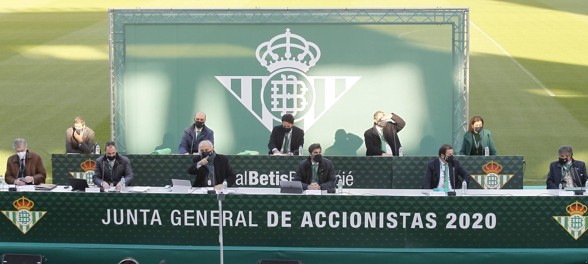 La junta general de accionistas del Betis 2020, en imágenes